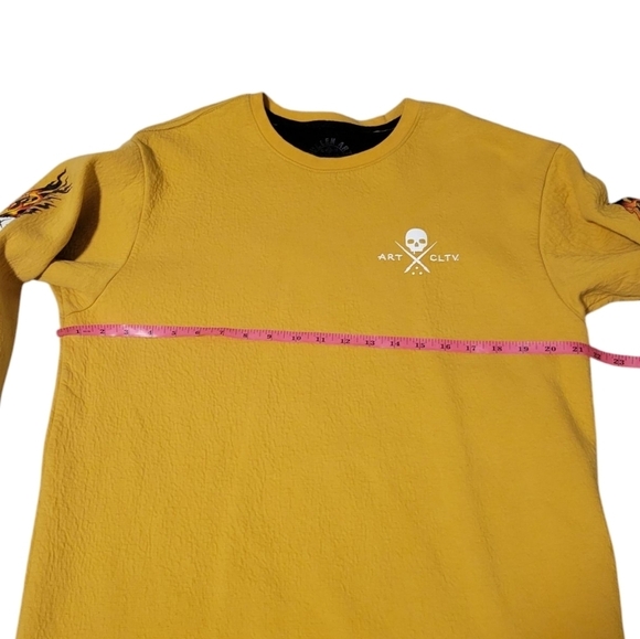Sullen Art Collective Torched Tatoo Thermal Yellow Gold Sweatshirt Skulls Fire - Picture 5 of 13